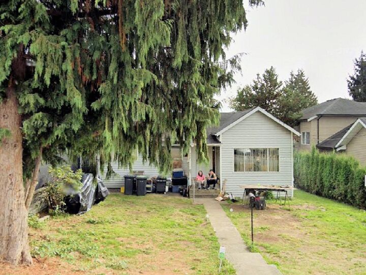 Property Photo: 712 Gauthier Avenue BC V3K 1R5