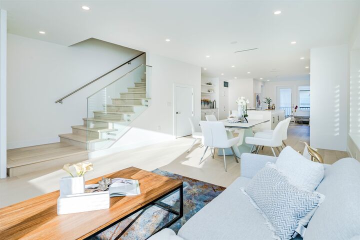 Property Photo: 3321 W 37th Avenue BC V6N 2V5