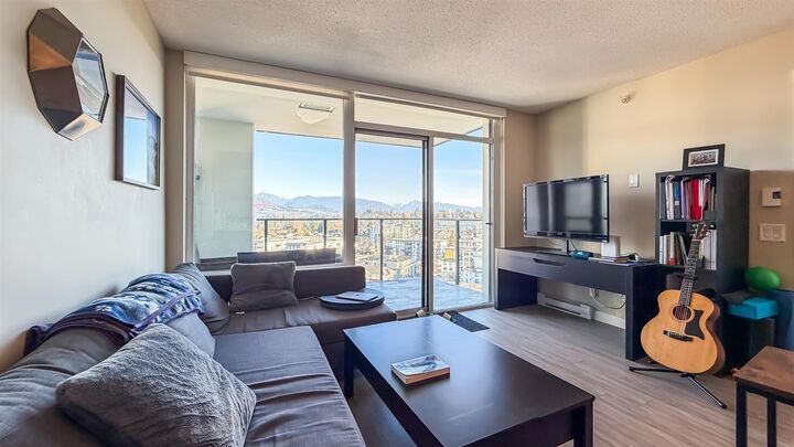 Property Photo:  570 Emerson Street 2006  BC V3J 0G3 