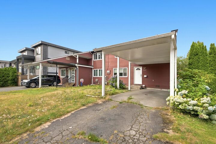 Property Photo: 9443 132A Street BC V3V 6W3