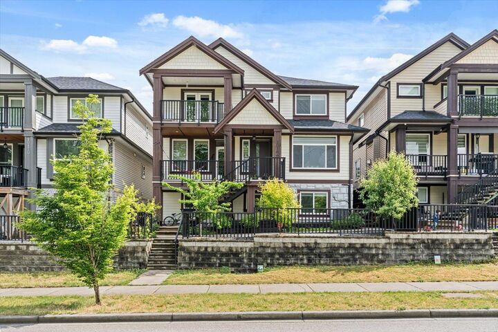 10166 Jackson Road — photo 1