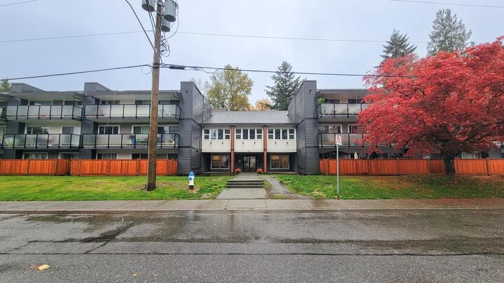 33400 Bourquin Place 214 — photo 1