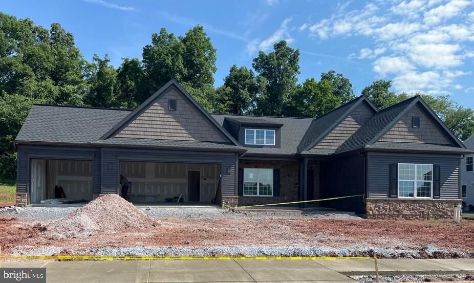 Property Photo:  255 West Valley Road  PA 17517 