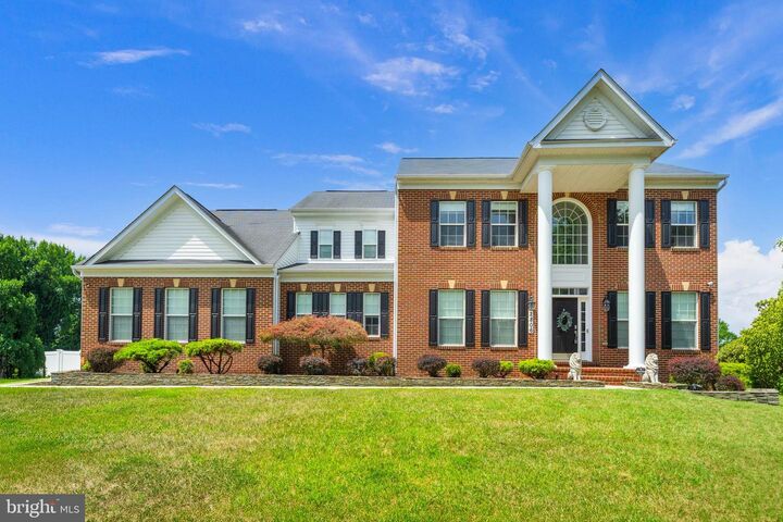 Property Photo: 2806 Pumpkin Street MD 20735