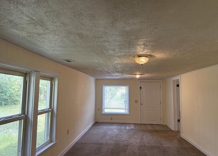 Property Photo:  105 S Elm  AR 72434 