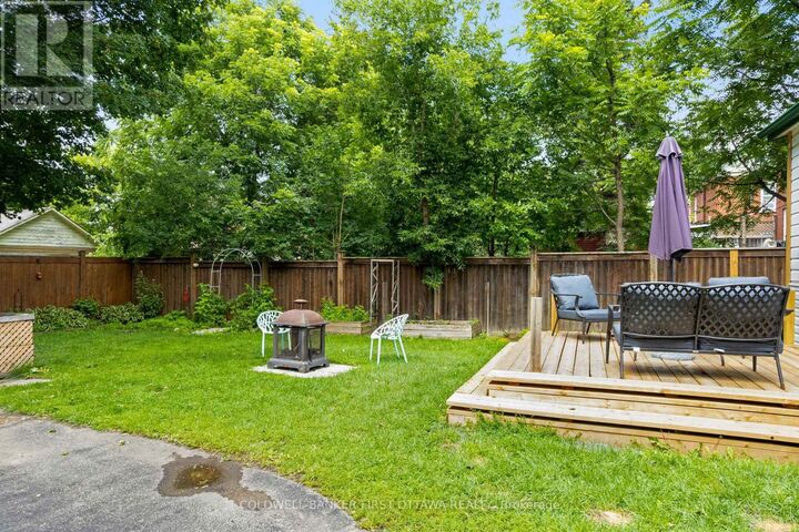 Property Photo:  20 McEwen Avenue  ON K7A 2K4 