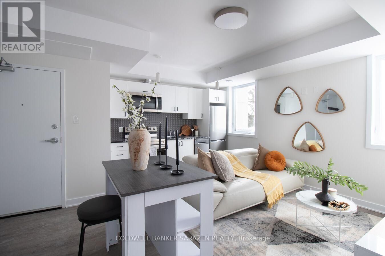 Property Photo:  994 Bronson Avenue 101  ON K1S 4H1 