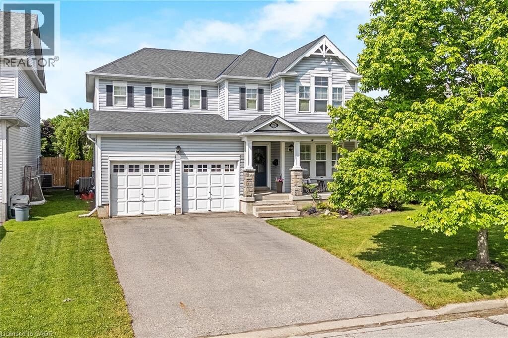 Property Photo:  28 Brown's Crescent  ON L7J 3A4 