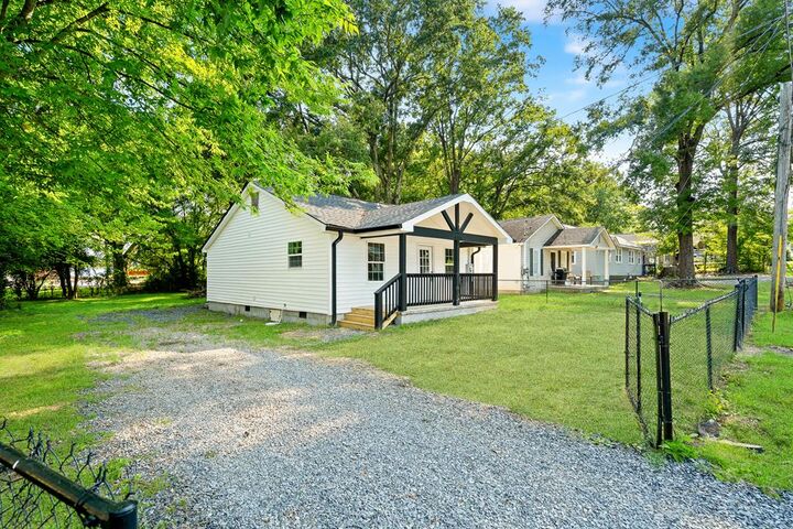 Property Photo: 1300 Ludie Street GA 30720
