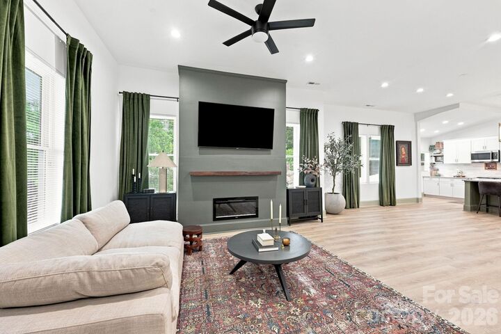 Property Photo:  527 S 2nd Street  NC 28001 