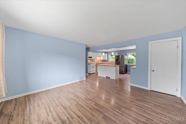 Property Photo:  4050 Hutchinson Road  OH 45248 