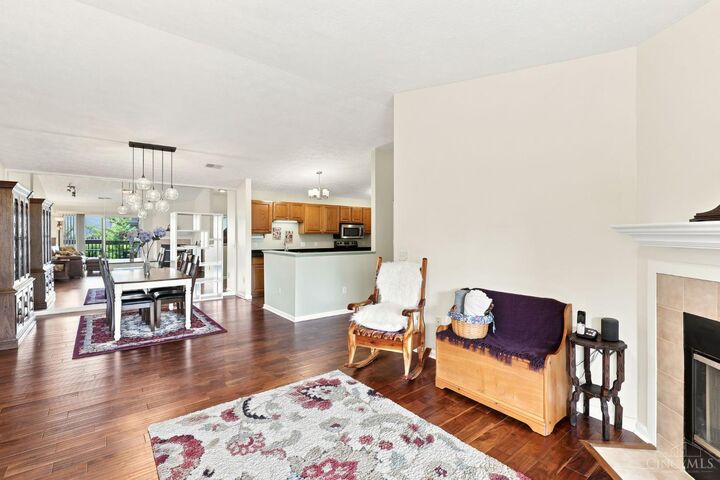 Property Photo:  8512 Breezewood Court  OH 45069 