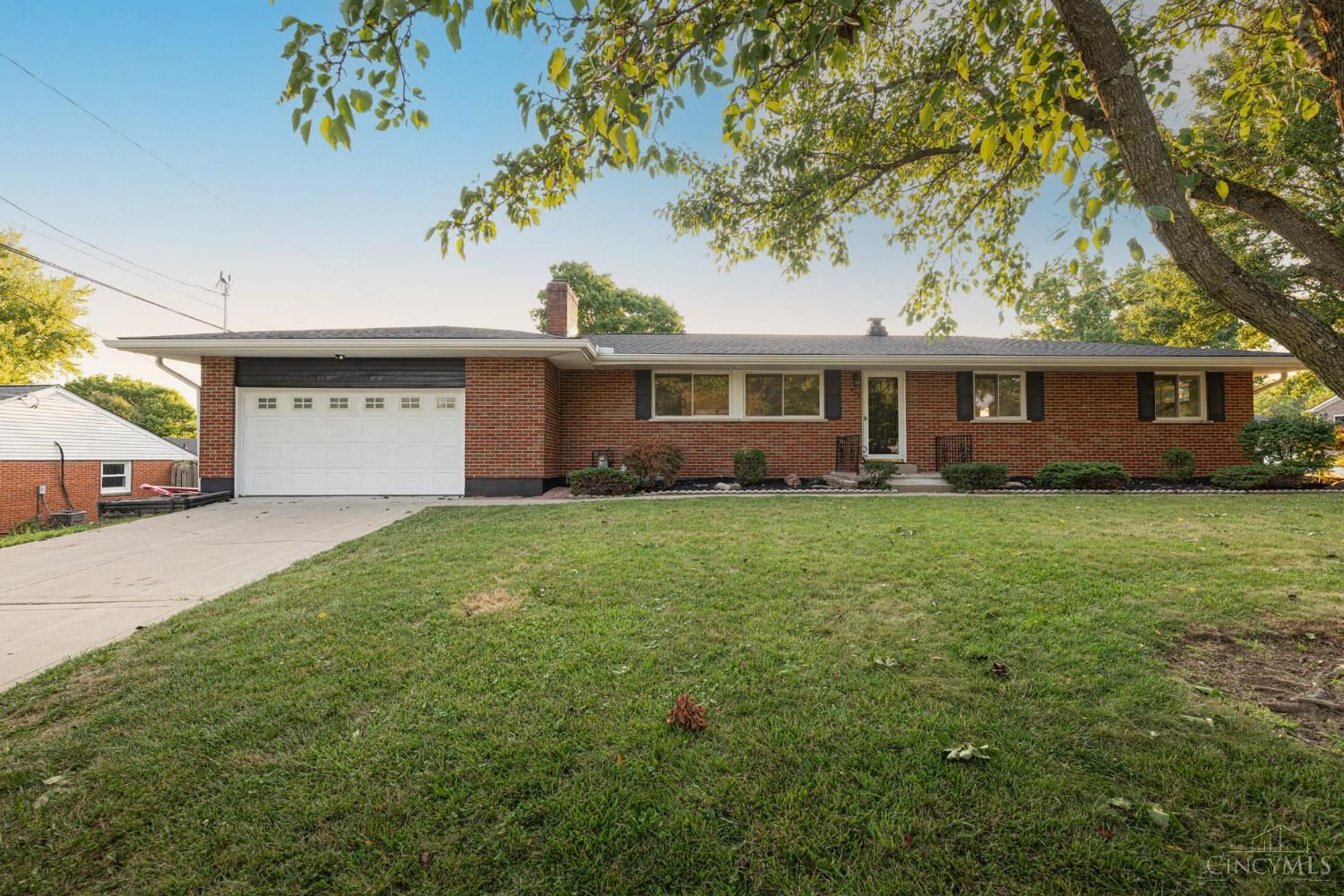Property Photo: 459 Glenview Drive OH 45036