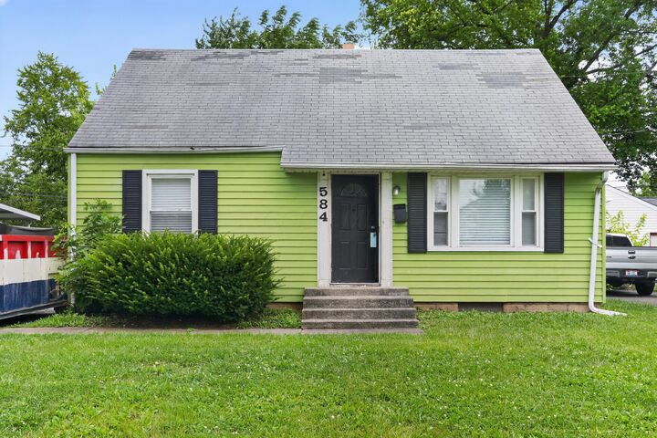 Property Photo: 584 S Ashburton Road OH 43213