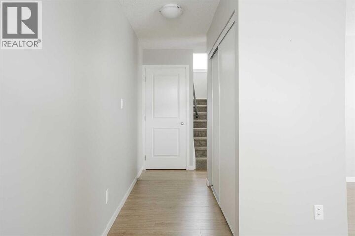 Property Photo: 711 Beacon Hill Drive AB T9H 3R5