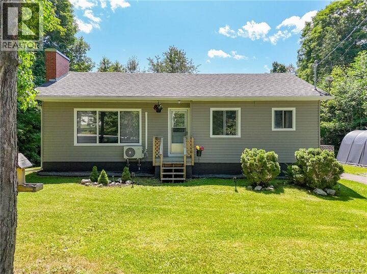 Property Photo:  116 Hospital Street  NB E7J 1C1 