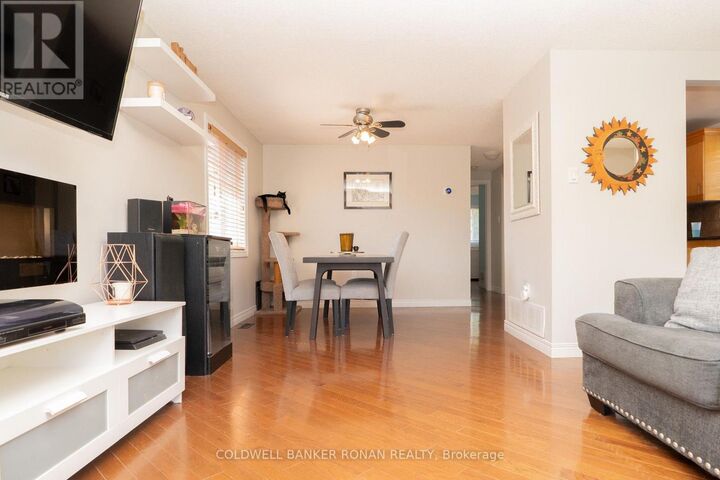 Property Photo:  37 Ferguson Drive  ON L4N 7B4 
