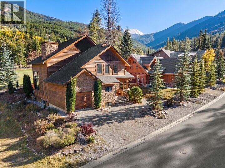 1802 Greywolf Drive — photo 1