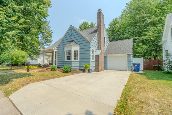 Property Photo: 1219 S 7th Avenue WI 54401