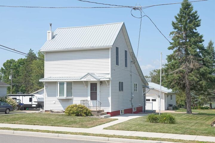 Property Photo:  320 Elm Street  WI 54411 