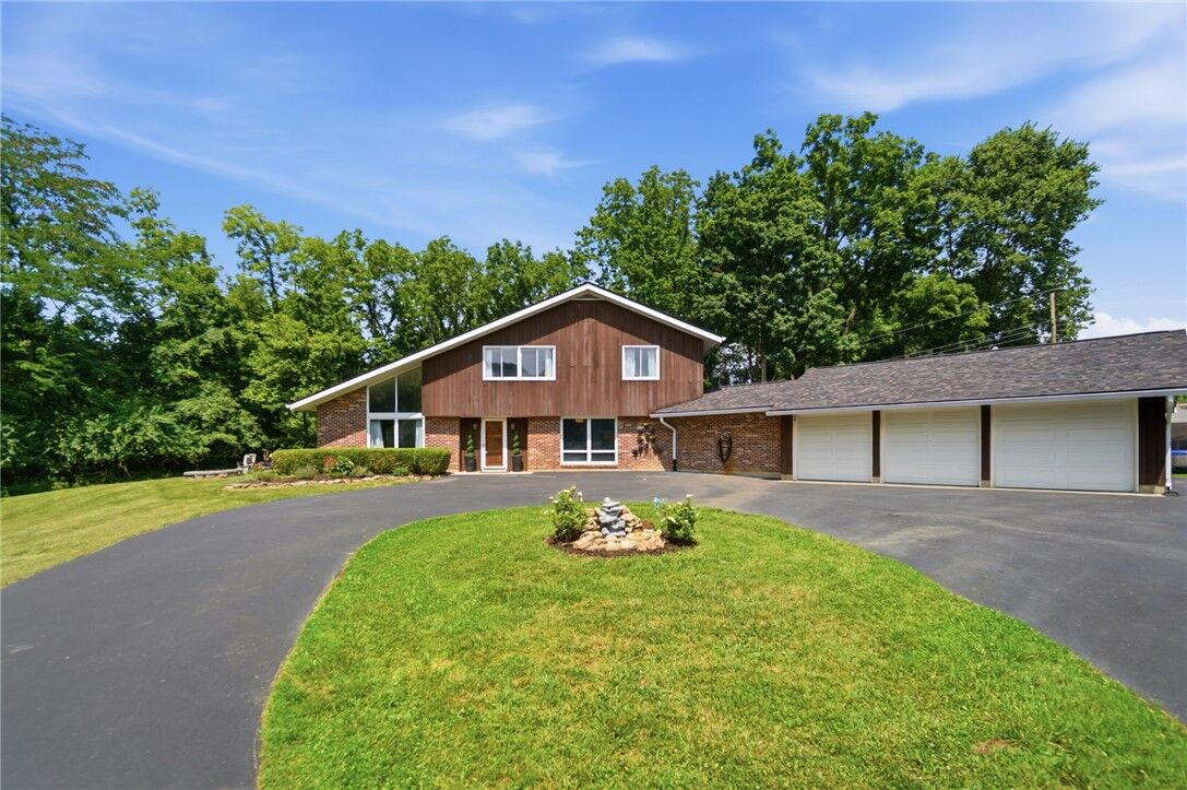 Property Photo:  2798 Parakeet Lane  OH 45434 