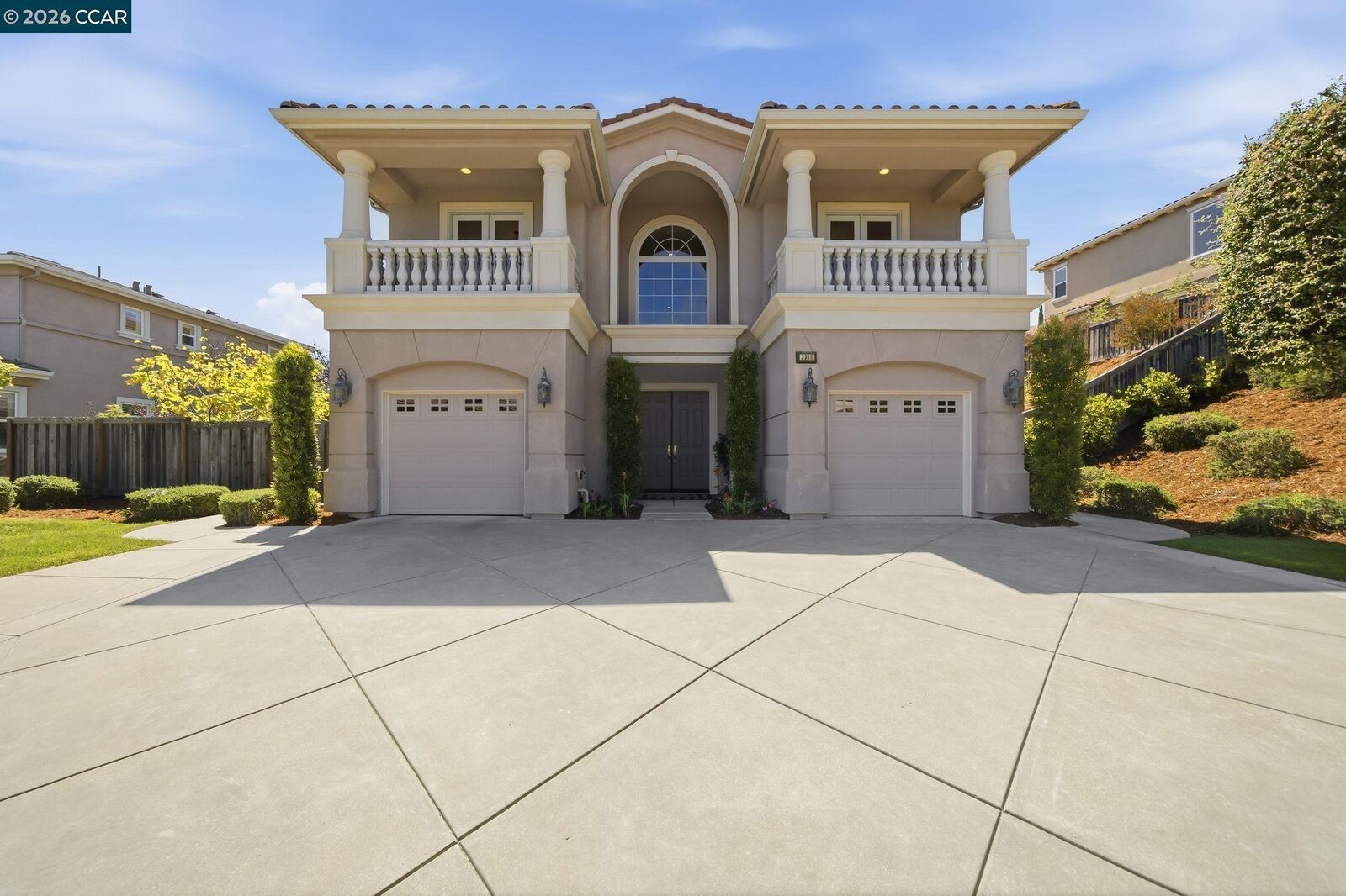 Property Photo: 3309 Ashbourne Cir CA 94583