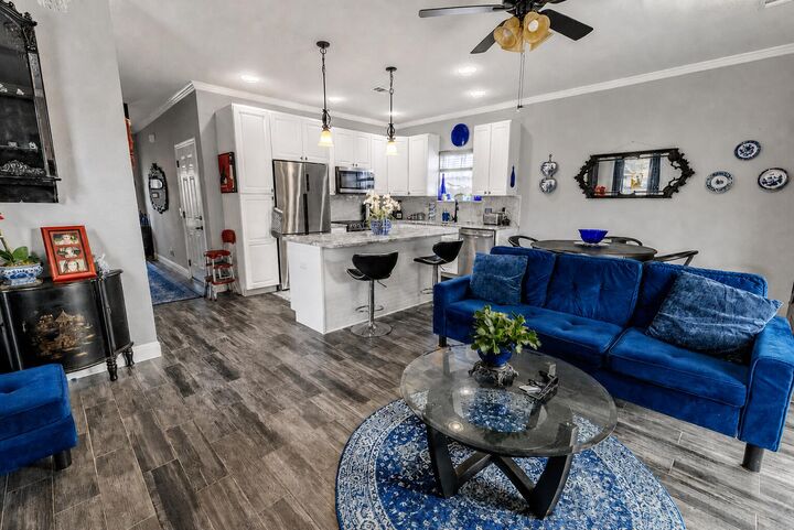 Property Photo:  310 Hilburn Place  FL 32504 