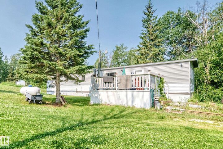 Property Photo:  57306 Old Barrhead Highway  AB T0E 1A0 