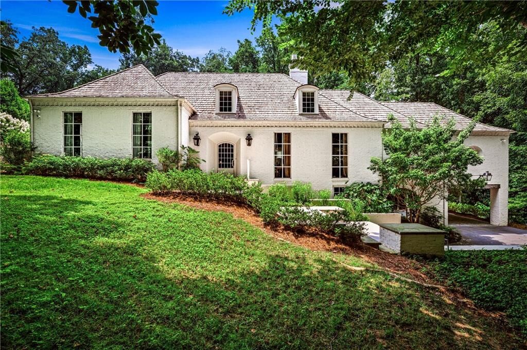 Property Photo: 300 Blackland Road NW GA 30342