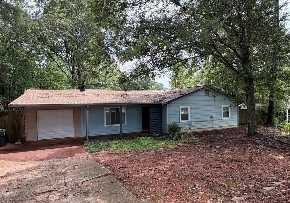 Property Photo:  859 Sheppard Road  GA 30083 