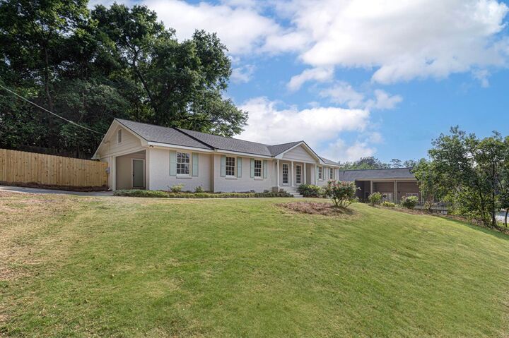 Property Photo: 1940 Springdale Drive GA 31906