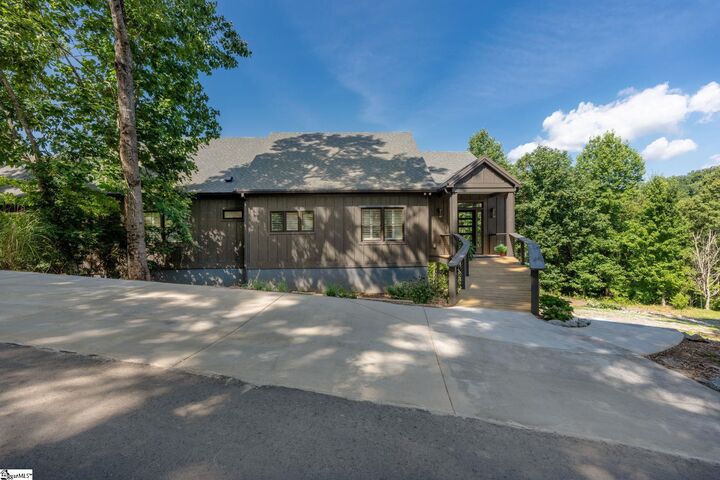 Property Photo:  109 Bumsa Place  SC 29671 