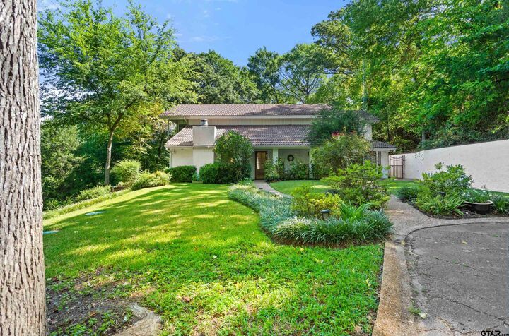 Property Photo:  20678 Fm 16  TX 75771 