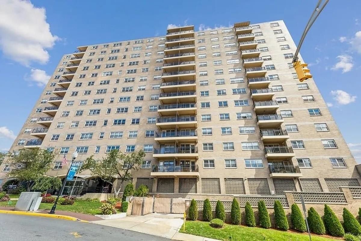 Property Photo: 7100 Blvd East 14A NJ 07093-4444