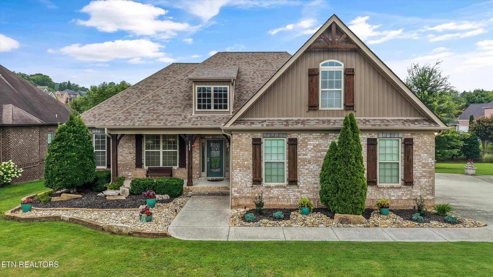 Property Photo:  1638 Amhurst Lane  TN 37801 