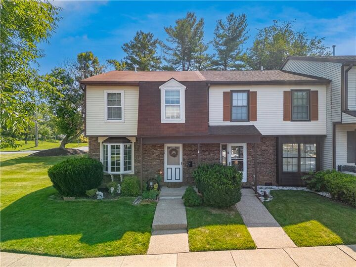 Property Photo:  13 Lexington Court  PA 18040 