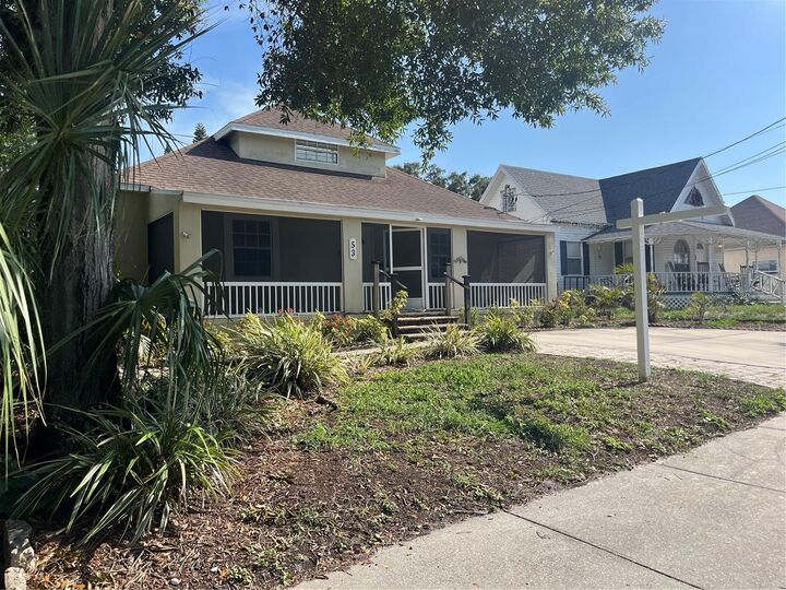 Property Photo:  53 W Park Street  FL 34689 