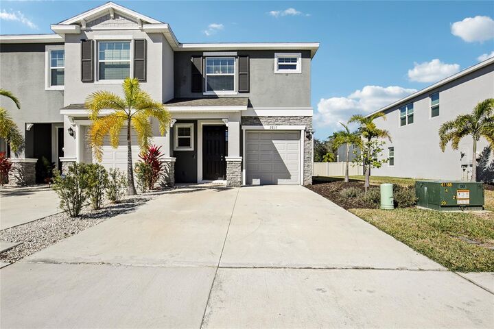 Property Photo:  2813 Midnight Pearl Drive  FL 34240 