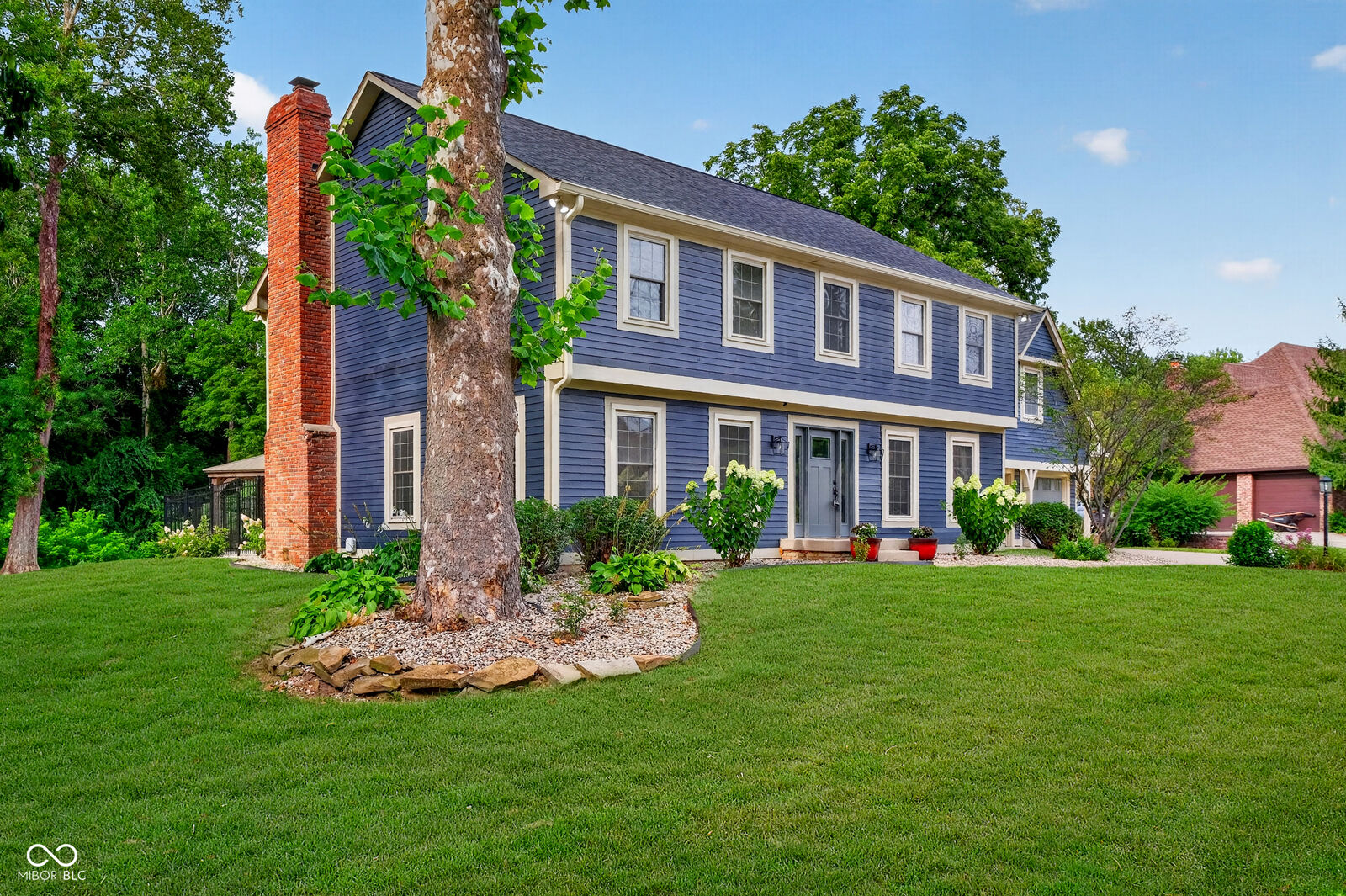 Property Photo:  4130 Woodland Streams Drive  IN 46143 