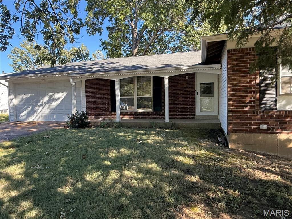 Property Photo:  12200 McKelvey Road  MO 63043 