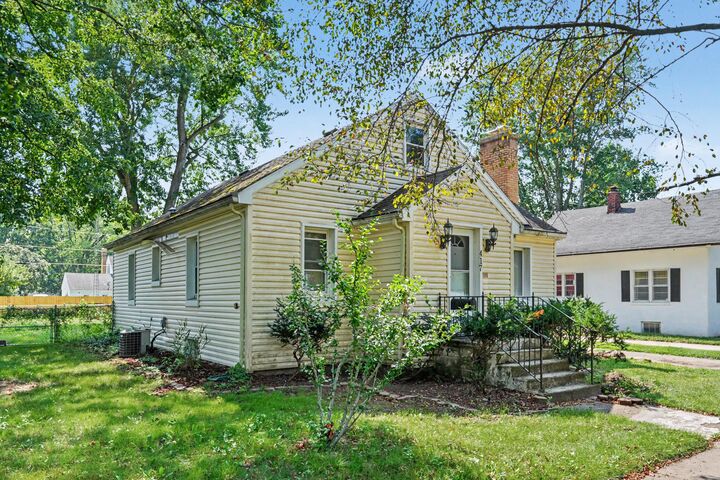 Property Photo: 417 S Cass Street MI 49103