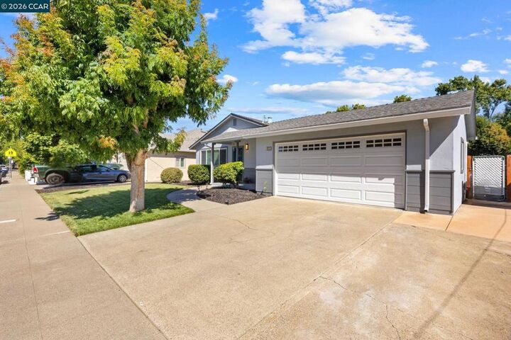 Property Photo:  4231 Jensen St  CA 94566 