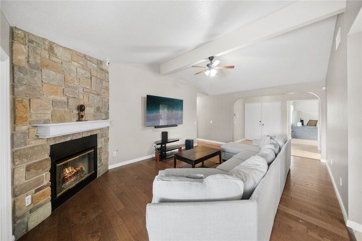 Property Photo:  23235 Sonnet  CA 92557 