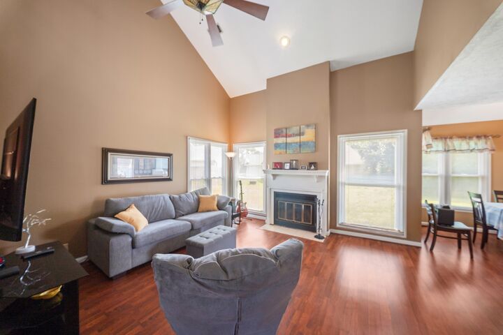 Property Photo:  107 Agee Ct  TN 37075 