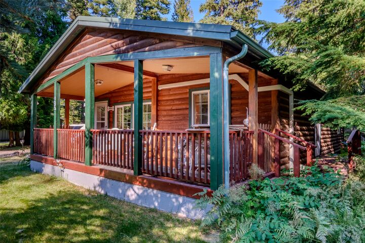 Property Photo: 132 Holly Drive MT 59935