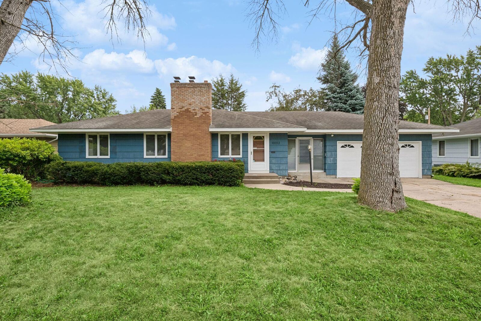 Property Photo: 10013 Fremont Avenue S MN 55431