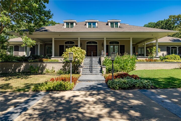 Property Photo: 2935 N Williamsburg Lane AR 72703