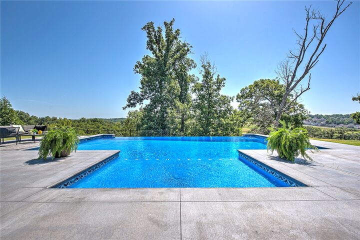 Property Photo:  4205 S Watercrest Drive  AR 72758 