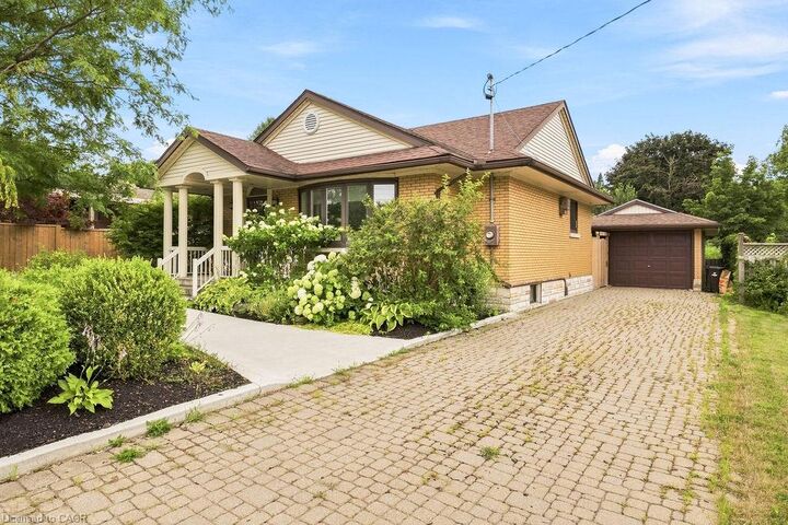 Property Photo: 67 Weber Street S ON N2J 1Z8