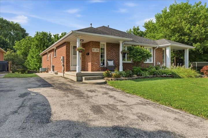 Property Photo:  18 Hawk Street  ON N0E 1N0 
